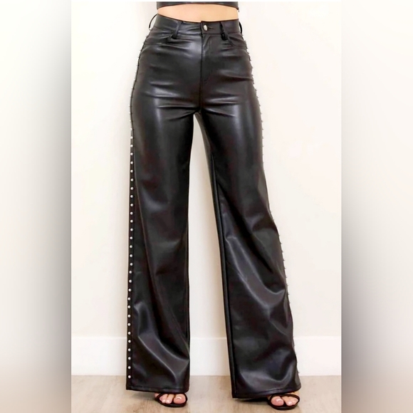 22. Pearl Faux Leather Pants - Picture 4 of 4